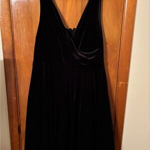 Elegant Torrid Black Velvet Dress
